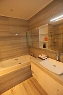 Ficus Suites Apartment