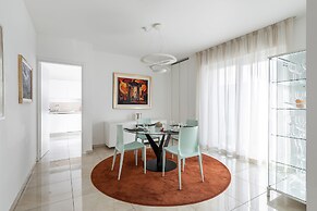 Parco Apartments