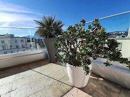 Parco Apartments