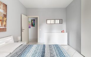 Lido Apartments
