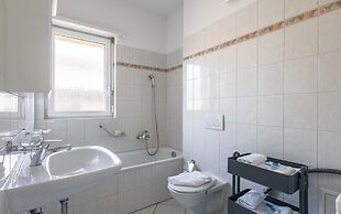 Lido Apartments