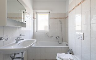 Lido Apartments