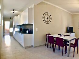 Maraini Apartments