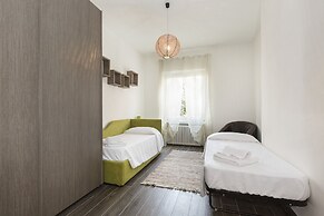 Maraini Apartments