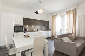Maraini Apartments
