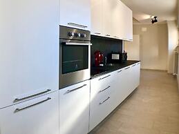 Maraini Apartments