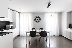 Maraini Apartments