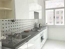 Lovely Apartment directly at Naschmarkt