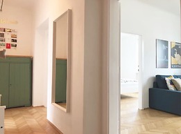 Lovely Apartment directly at Naschmarkt