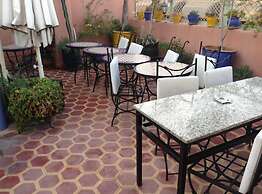 Faouzi Hôtel