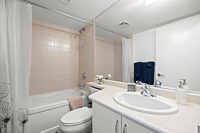 Fort York Suites Toronto