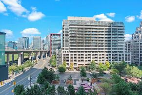 Fort York Suites Toronto