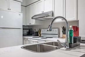 Fort York Suites Toronto