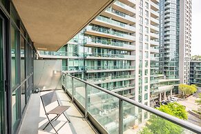 Fort York Suites Toronto
