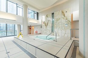Fort York Suites Toronto