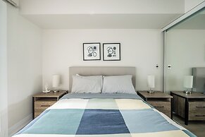 Fort York Suites Toronto