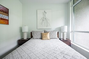 Fort York Suites Toronto