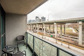 Fort York Suites Toronto
