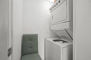 Fort York Suites Toronto