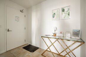 Fort York Suites Toronto