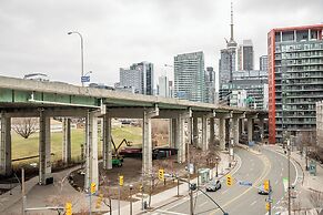 Fort York Suites Toronto