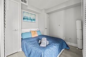 Fort York Suites Toronto