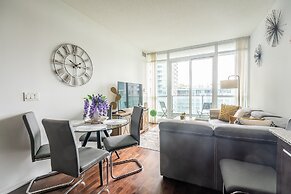 Fort York Suites Toronto
