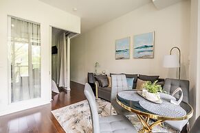 Fort York Suites Toronto