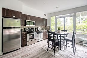 Fort York Suites Toronto