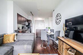 Fort York Suites Toronto