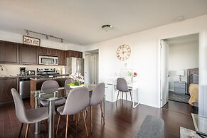Fort York Suites Toronto
