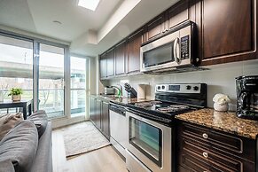 Fort York Suites Toronto