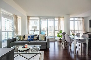 Fort York Suites Toronto