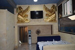 Comfort Pyramids inn