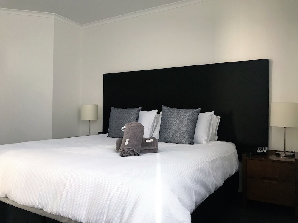 S&P Apartments - Albert St