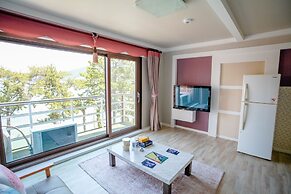 Tongyeong Iris Pension