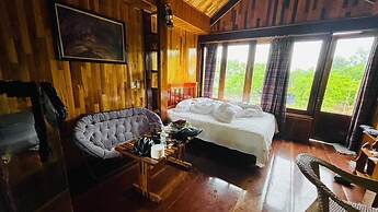Phong Nha Mountain House