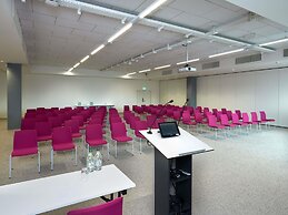 Mercure Geneva Airport