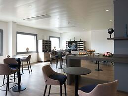 Mercure Geneva Airport