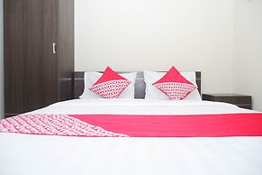 Hotel O Candi Residence