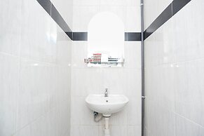 Hotel O Candi Residence