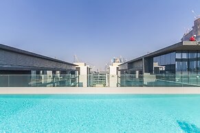 Driven Holiday Homes - City Walk 22