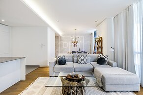 Driven Holiday Homes - City Walk 22