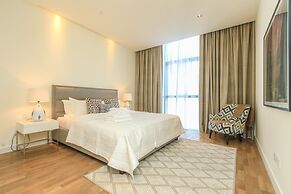 Driven Holiday Homes - City Walk 22