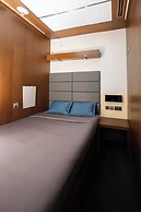 Sleepover Terminal 3, Concourse A – formerly sleep ‘n fly