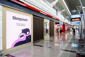 Sleepover Terminal 3, Concourse A – formerly sleep ‘n fly