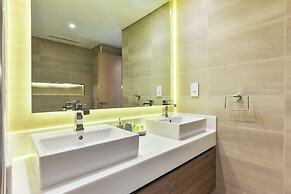 Driven Holiday Homes - Mada Residences
