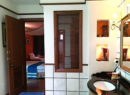 Alpine LXPD Water Chalet