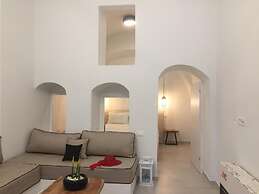 Echo Suites