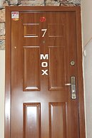 Mox Downtown Apartman